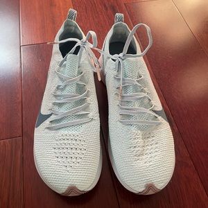 Nike Zoom Fly FK (Women’s Size 8)